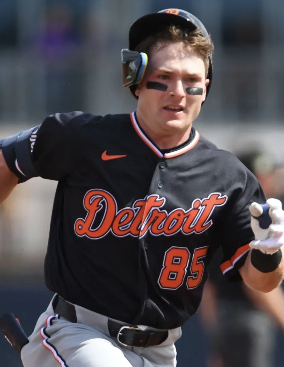 PlayerOSapp's tweet photo. Two of my favorite young players in baseball: Travis Bazzana and Kevin McGonigle. Both top picks. Both left-handed middle infielders. Both elite hit tools (Bazzana hit .360 at Oregon State, McGonigle had a 70-grade hit tool at the draft). And both bring fire into their gameplay🔥 https://t.co/8G5E2Ll9a0