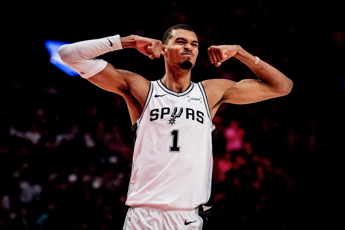 Basketball University tweet media