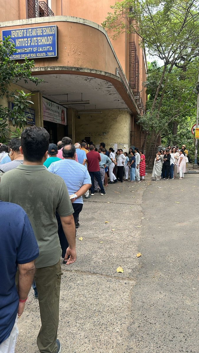 Saba Naqvi tweet media