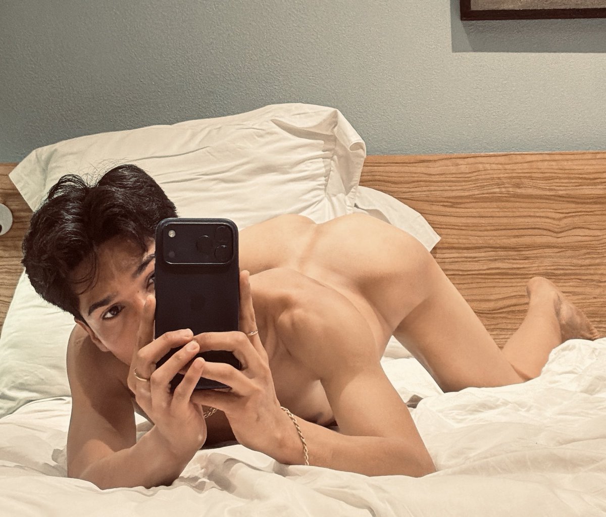 AsianTwinkBiGay's tweet photo. @vincent_vanxxx https://t.co/HCUpmuglaf