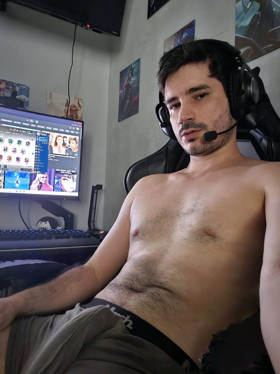 Matt gaymer tweet media