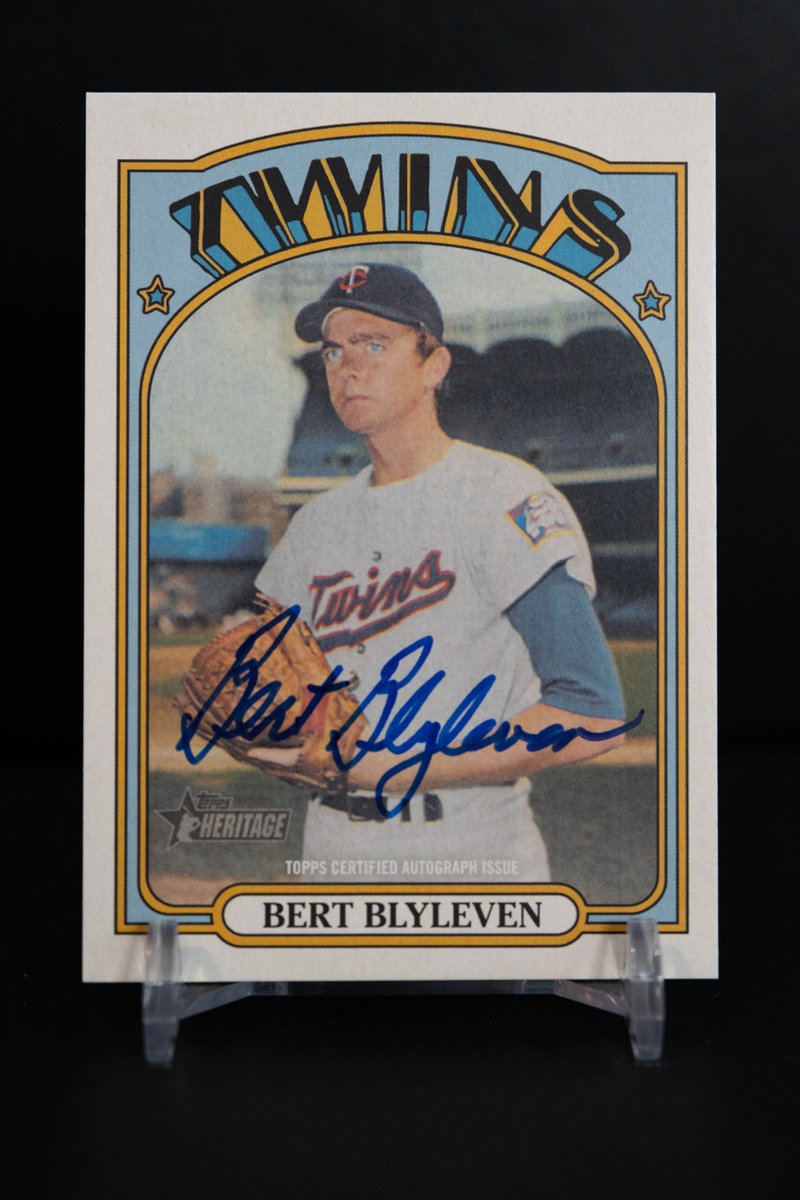 Lil' Dingers Sports Cards tweet media