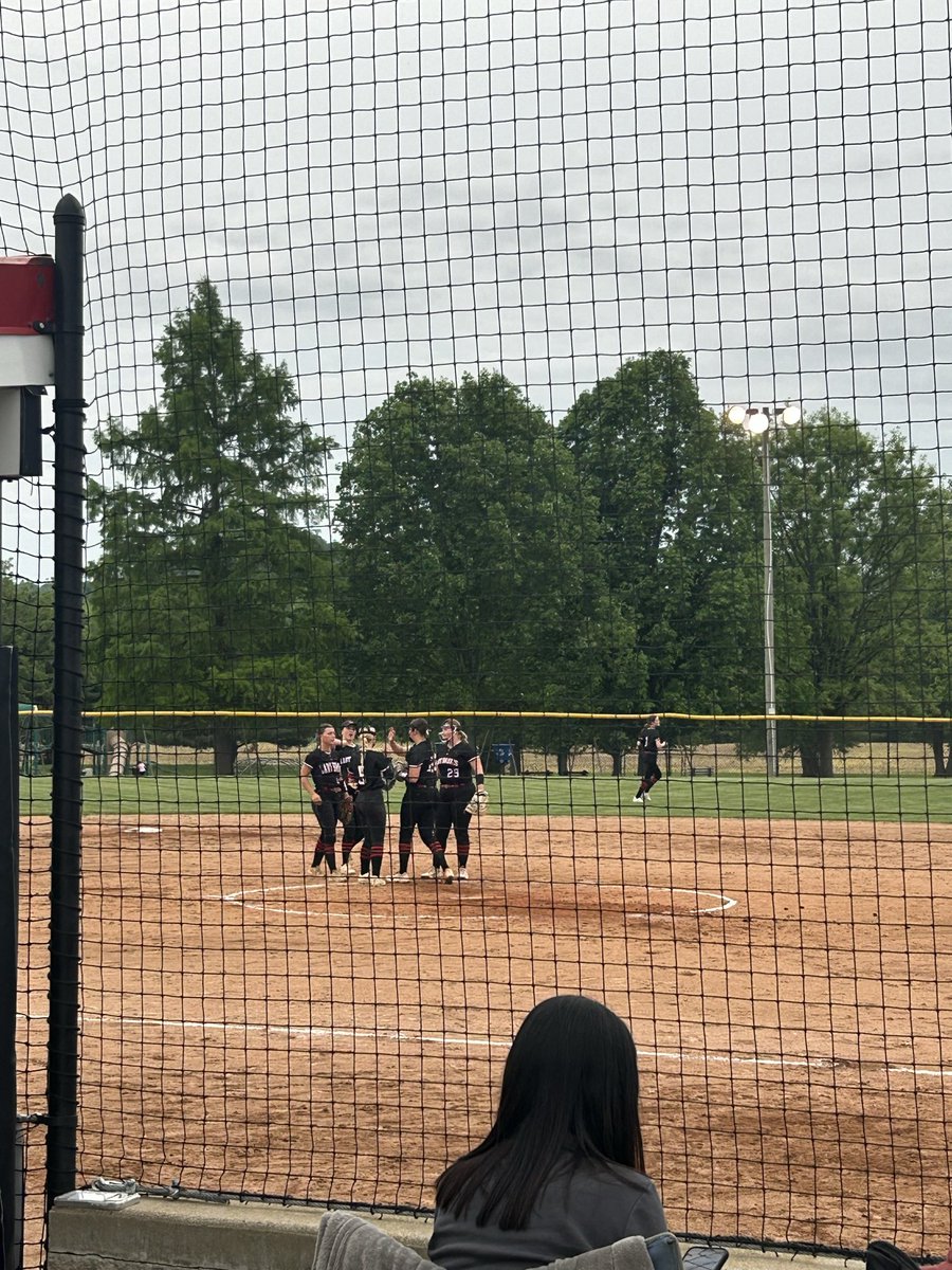 bchsathletics23's tweet photo. The varsity Lady Braves defeated Madison 4-3 while the JV Lady Braves won 7-0! The Lady Braves are back at home Thursday night vs. Corydon Central! 🥎 https://t.co/lnHBFhVoT9