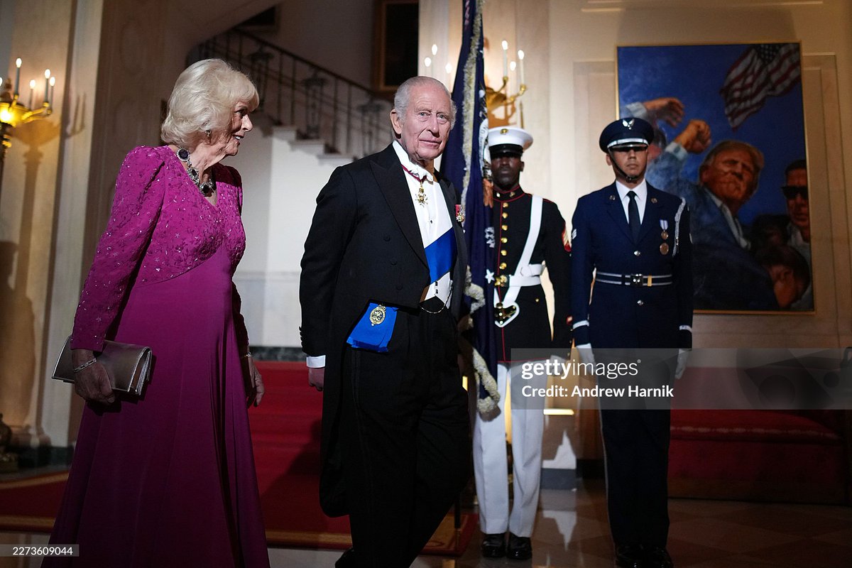 nocontxtcamilla's tweet image. #TheseTwo 🌜🌛