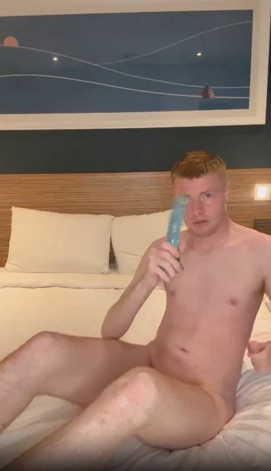 Luke Bennett tweet media