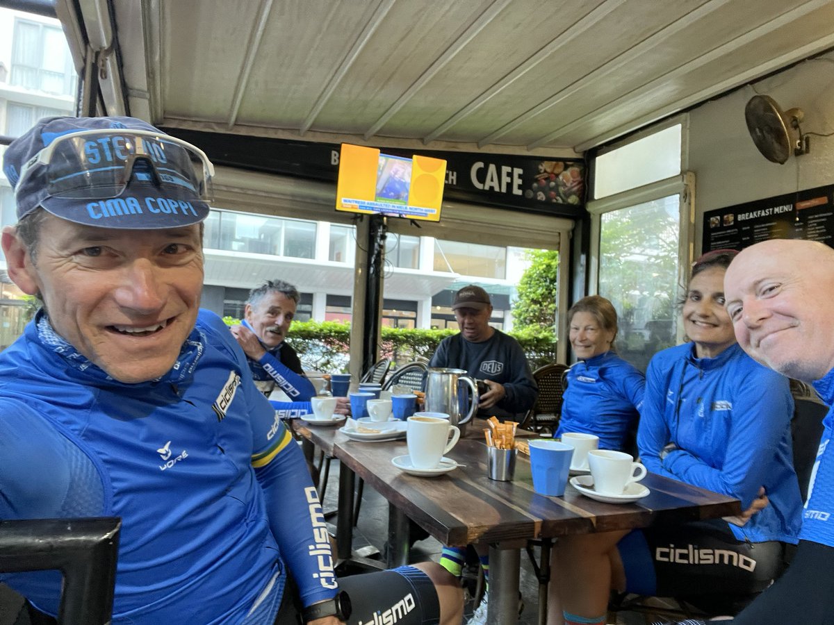 Group morning out training&amp; not to forget the coffee too ☕️