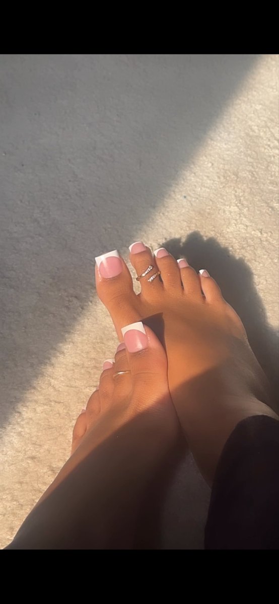 Treasure_lakay's tweet image. Tippies❣️🤭 #Dallas #feetfetısh