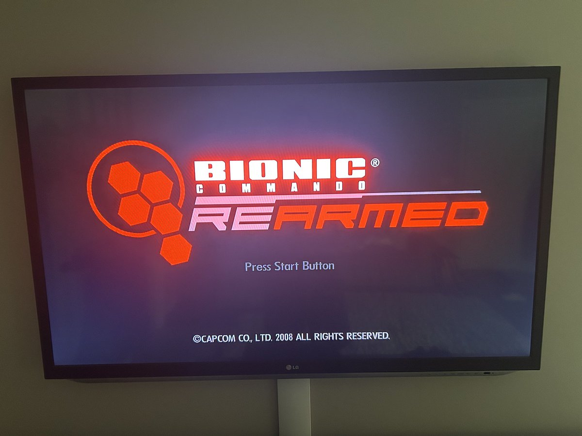 MaverickTenSays's tweet photo. That kind of day. Bringing up some old ones. And Bionic Commando title screen on PS3/360 went a little lowkey cool. https://t.co/31y5nZVIB8