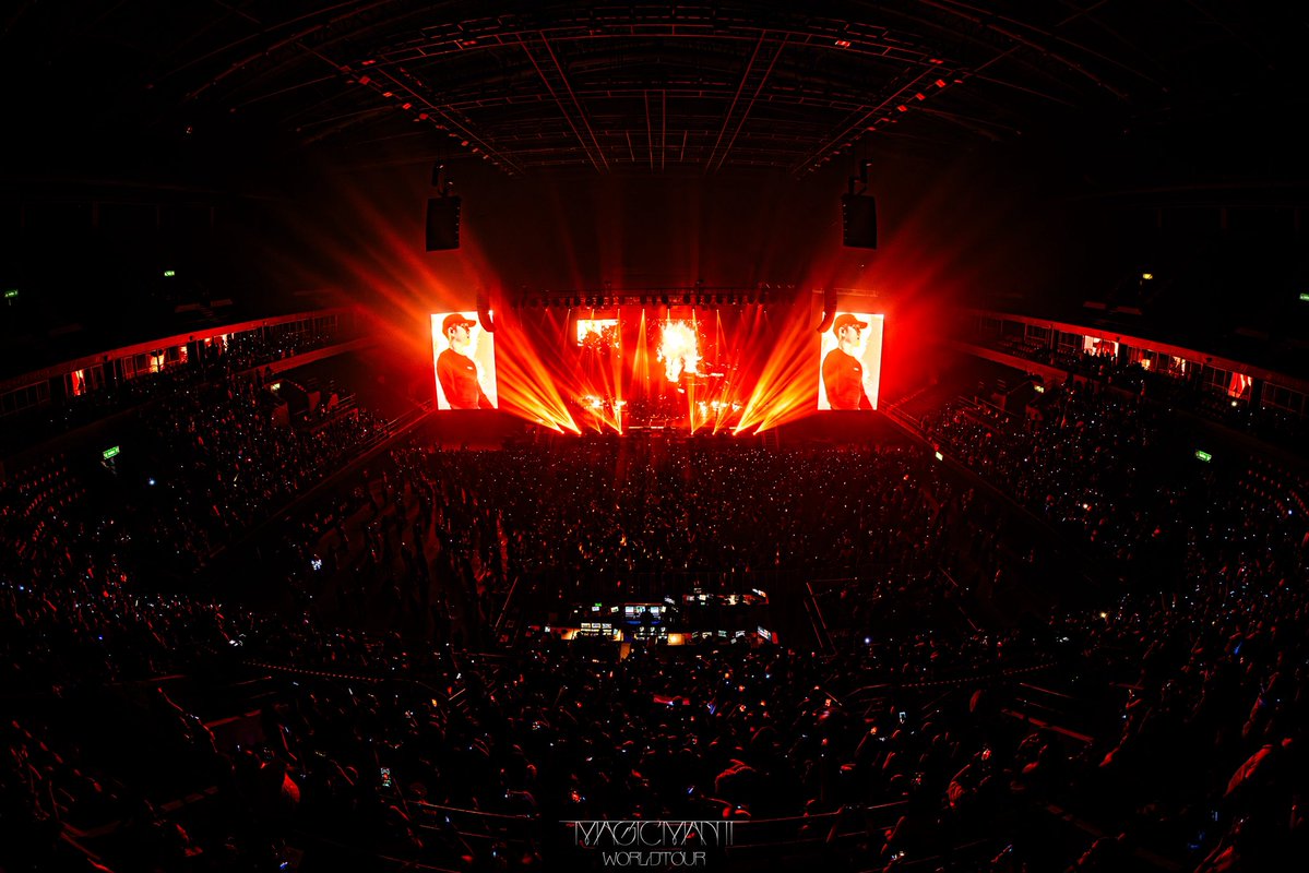 TEAM WANG records tweet media