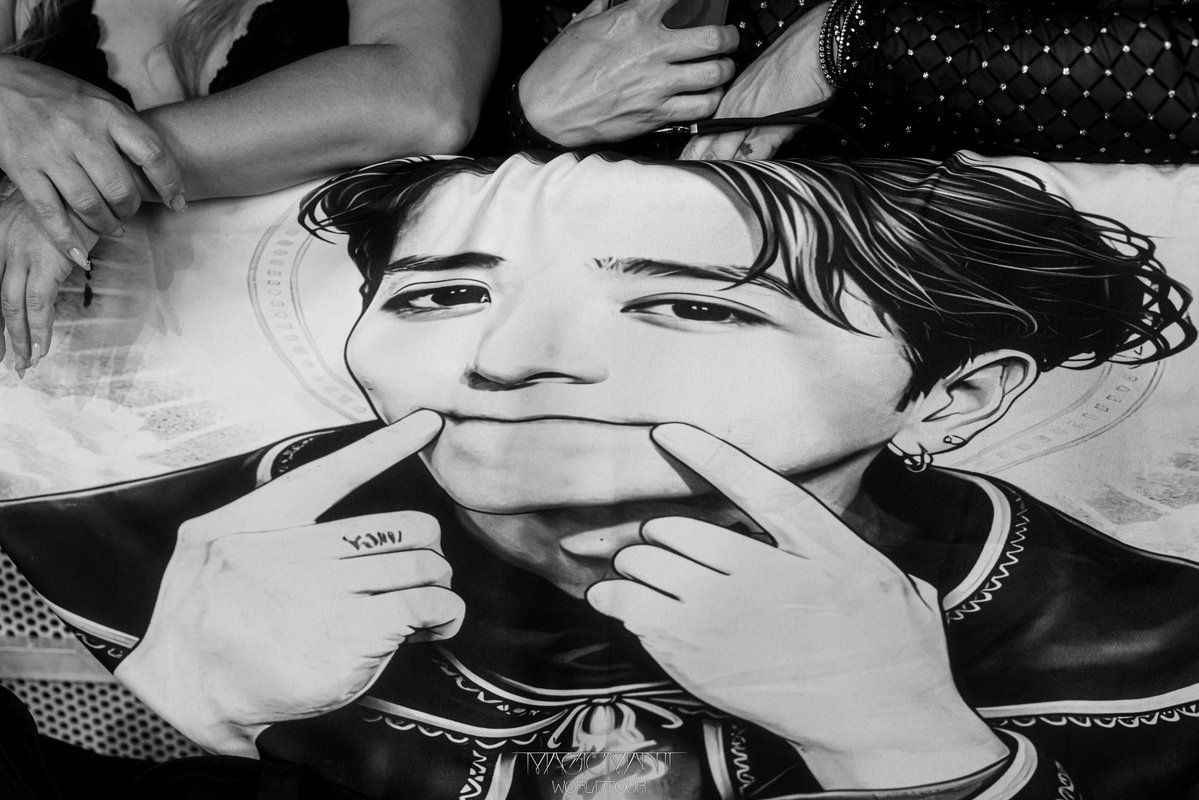 TEAM WANG records tweet media