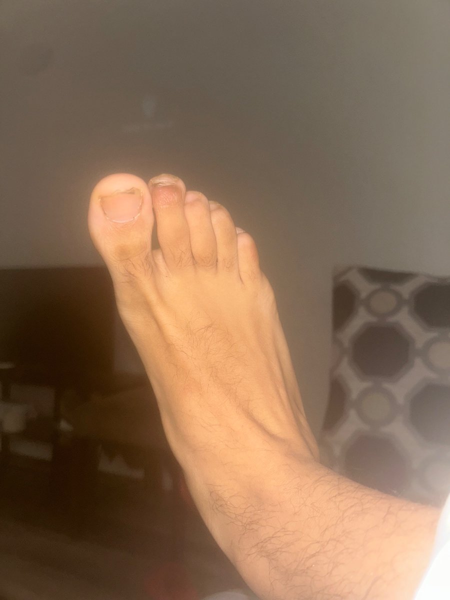 1LilYayo's tweet photo. Which one of my feet fans wanna pay for my DoorDash for 2 videos https://t.co/bKVnDiLbI0