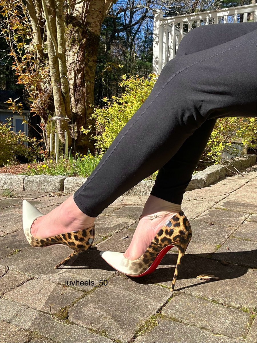 luv_heels tweet media