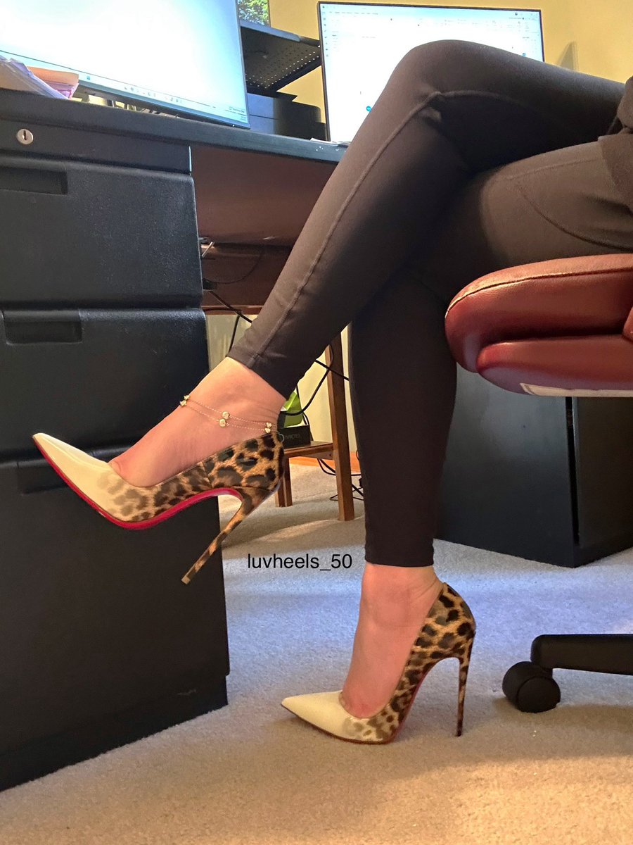 luv_heels tweet media
