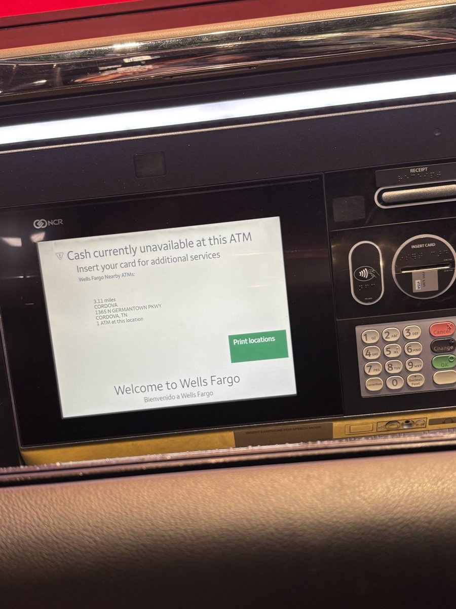 ericr328's tweet photo. Hey look!  Yet another day when the @WellsFargo atm isn’t working!  Crazy!! https://t.co/JvH0m1nmfc