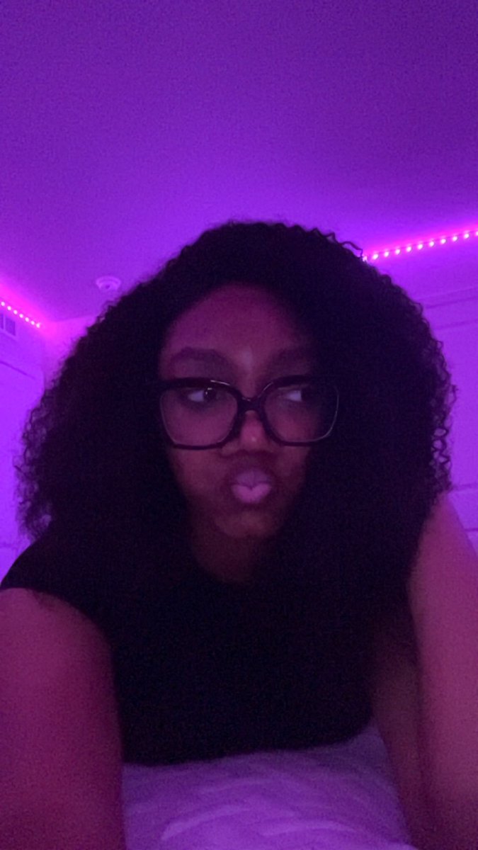 Goddess Vlor tweet media