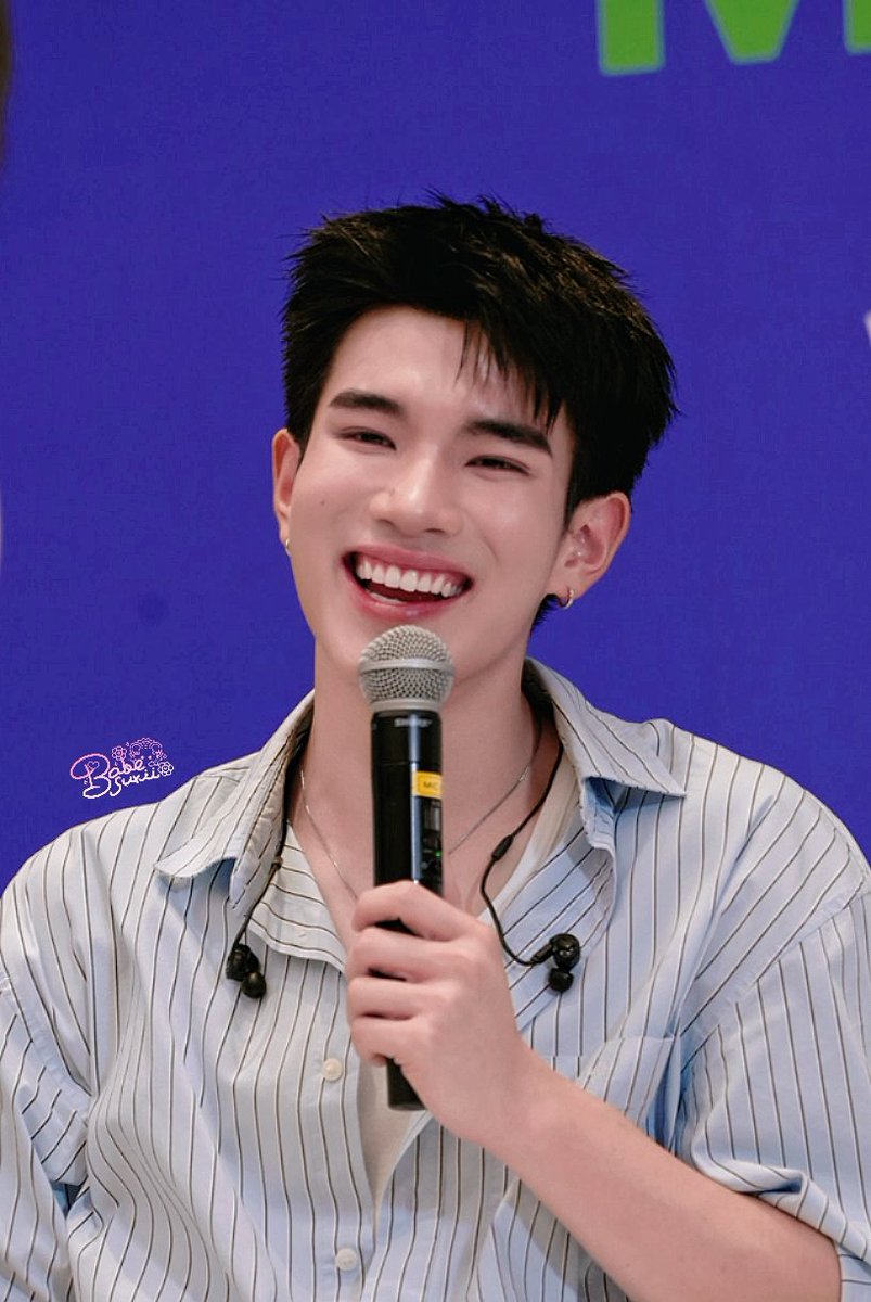 ꔫ𝐒𝐮𝐫𝐢🌻♡₊˚ tweet media