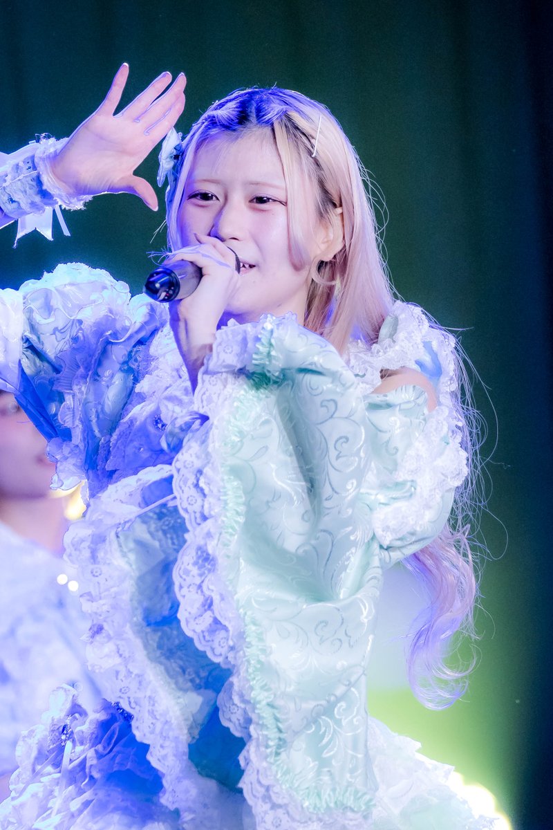 ronmel2me's tweet image. ー続き②ー
椎名ゆい生誕祭2026 at ZephyrHall
IDOL : 心逢あみ、兎ナみる、恋珀うらら、犬甘はるか、水萌なぎ／世界で1番シンデレラ
🎥#ライブ動画 約15分
youtu.be/ZNz_Jeg2Utc
前グループ時との雰囲気の違いを楽しんでます♪
#photography #めっちゃかわいい #キリトリセカイ