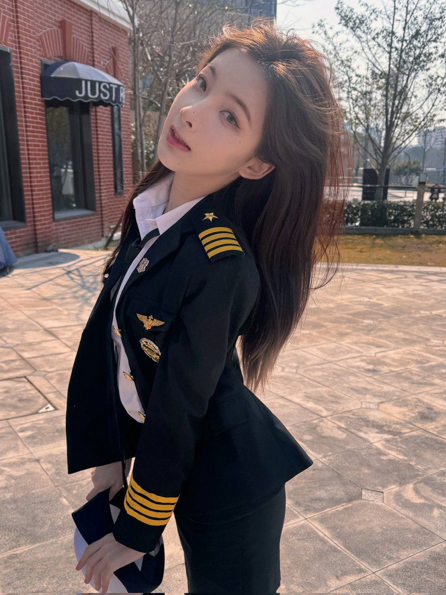 wushiqi5566's tweet photo. 站住别走！检察官系列~不错 https://t.co/HgQvVSam0w