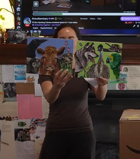 graciieblue's tweet photo. I made some paintings for @AlveusSanctuary and @mayahiga 's reaction made me cry; she is the sweetest ever. I'm so happy everyone loves them!! https://t.co/PJDqiF38zN