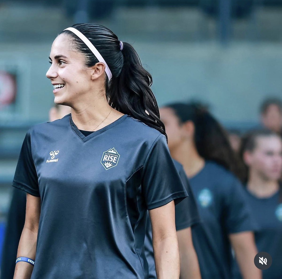 $tack$imilian tweet media