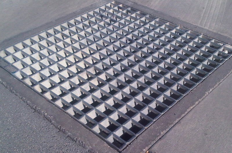 Zn1Jn's tweet photo. Light-transmitting &amp; ventilated, simple and stylish! Steel grating, creating a sense of transparency for modern architecture. #SteelGrating #Ventilation https://t.co/hzK9uLv1lT