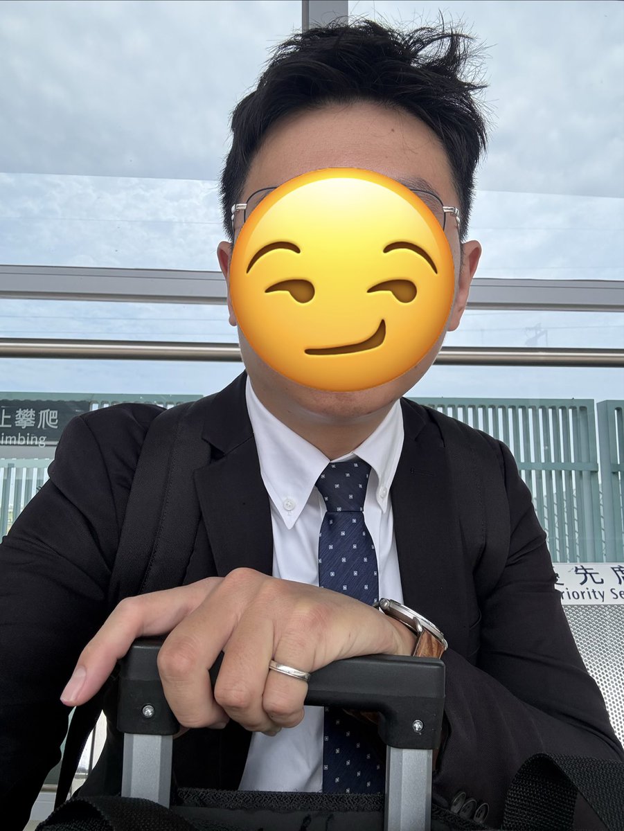 野外西裝 tweet media