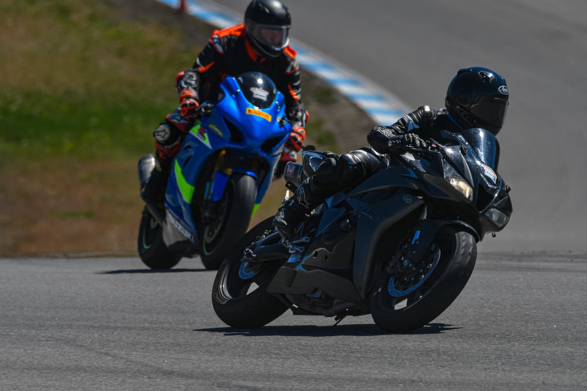 notapil's tweet photo. went to a track day :) https://t.co/pK5T4JQz1f