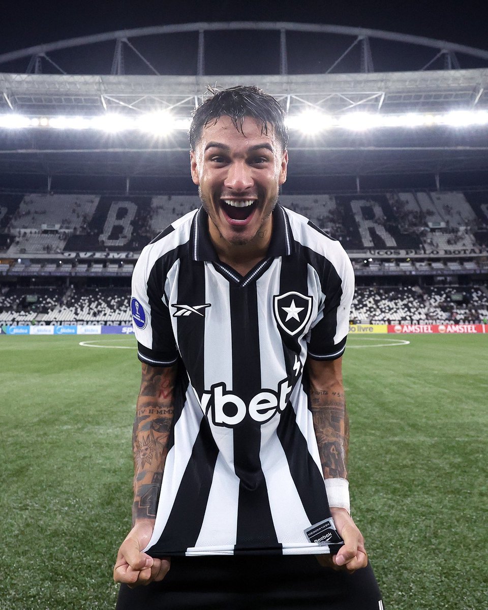 MATEOOO! 🇺🇾😁 #VamosBOTAFOGO 

📸 Vítor Silva/ BFR