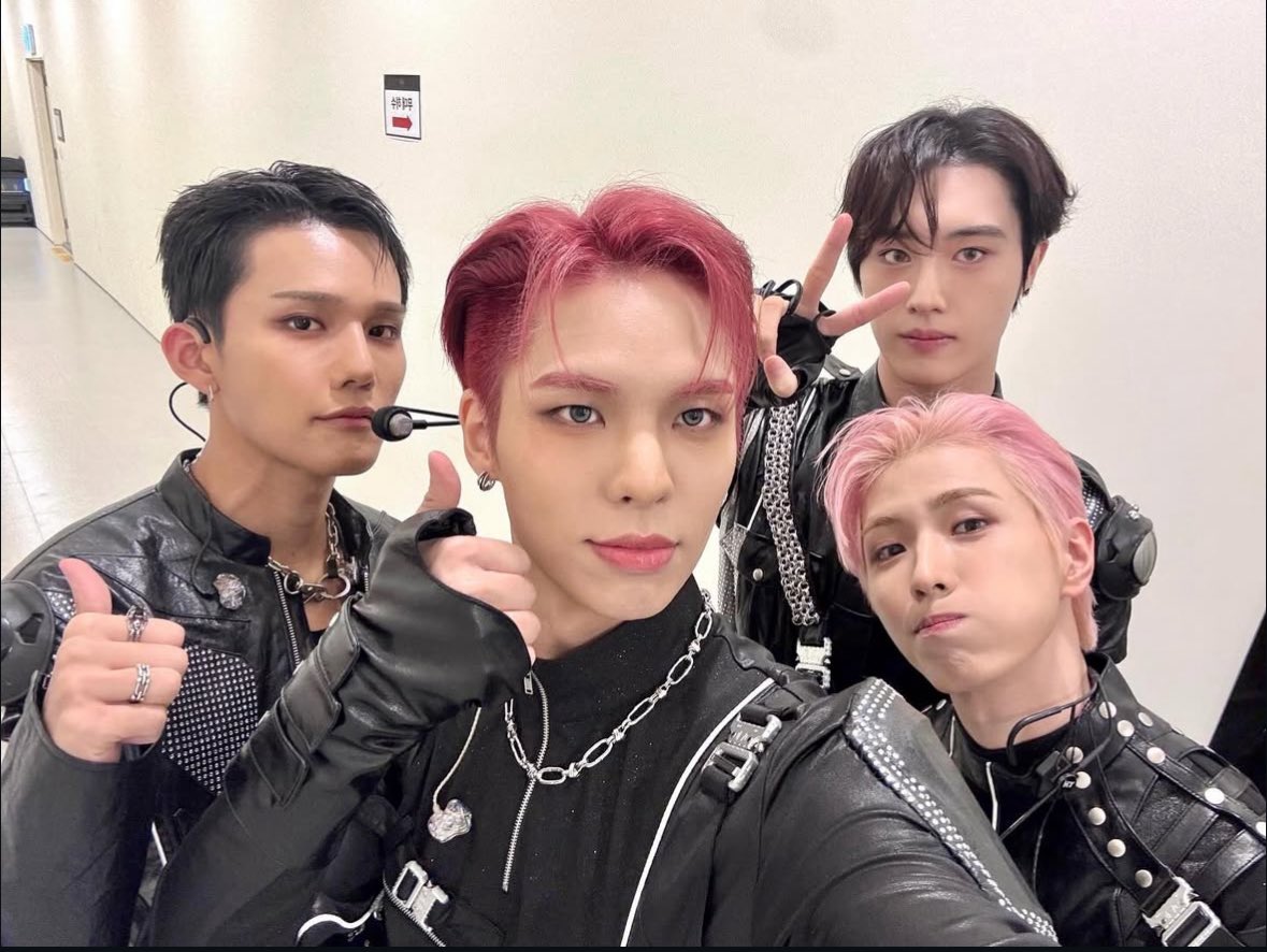 mir ∞ ♡🍉 tweet media