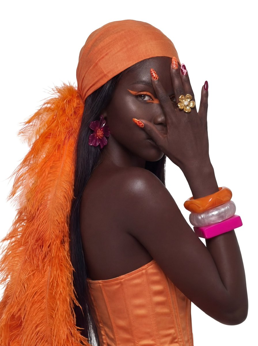 Aurum Amare tweet media