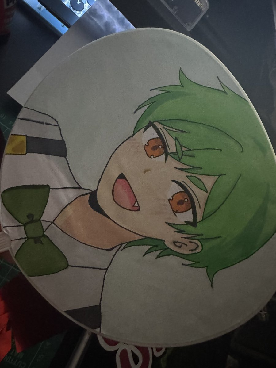 Reality_Renren's tweet photo. 今日子どもがYouTuberのリアルライブ
行くからうちわ持っていきたい！って
言い出したので、昨日の夜から死ぬ気で
作成中…
もう飽きた、むりすぎ… https://t.co/CBDGd7cXoQ