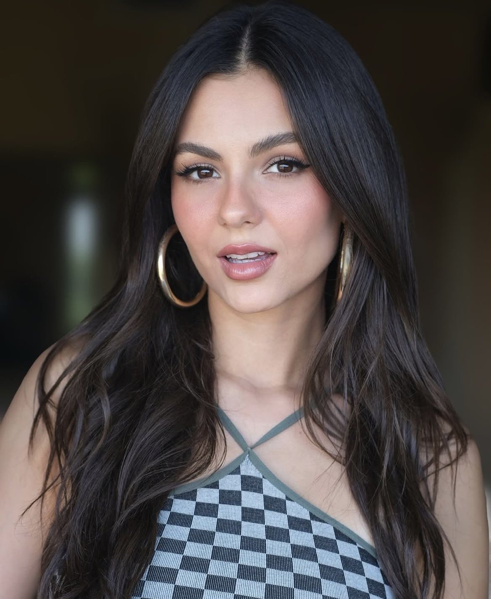 best of victoria justice tweet media