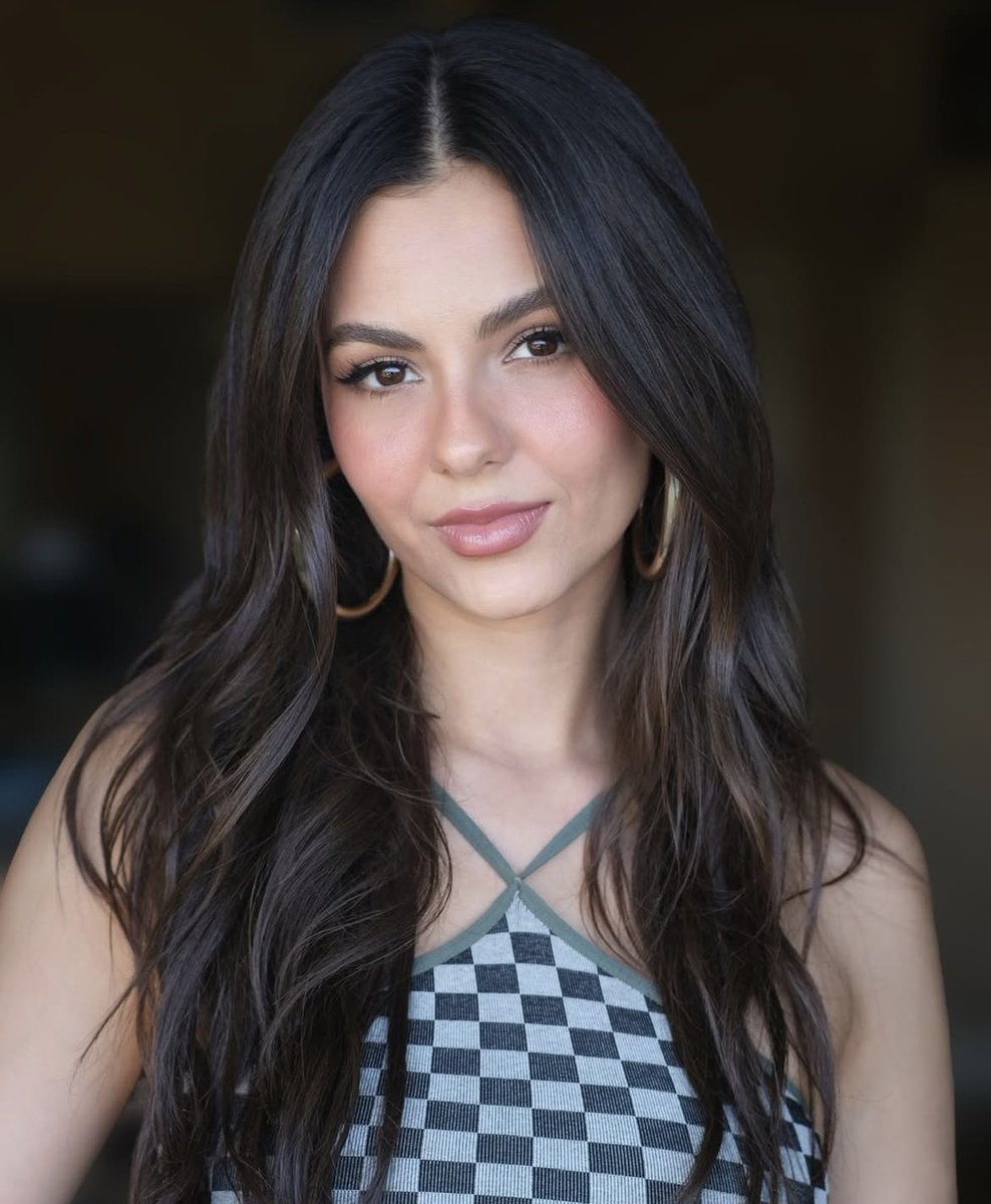 best of victoria justice tweet media