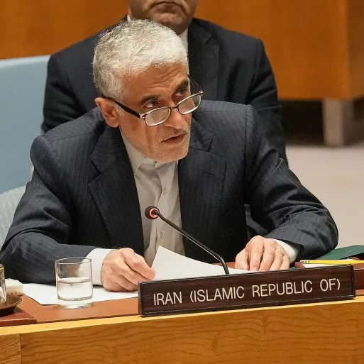 RyanRozbiani's tweet image. 🇮🇷🇺🇸 Iran is Going to Attack the U.S. Ships Soon

Iran just sent a letter to the UN Security Council declaring it has "the full right to respond" to U.S. seizures of its oil tankers in international waters.

This is not diplomatic boilerplate. Iran used this EXACT same language