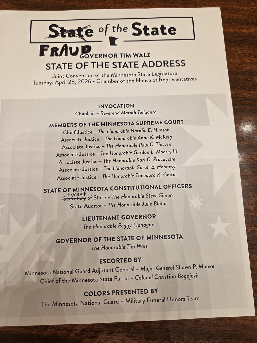 Drew Roach tweet media