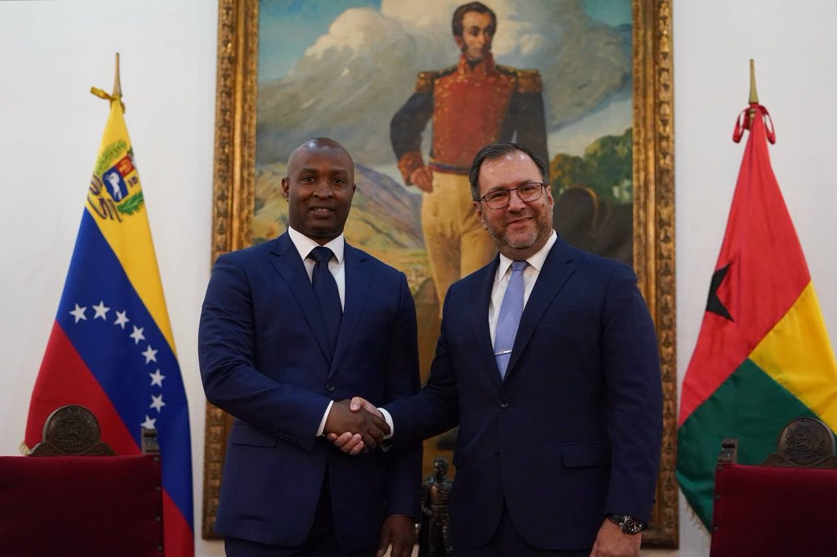 Min. del P.P. para Relaciones Exteriores tweet media