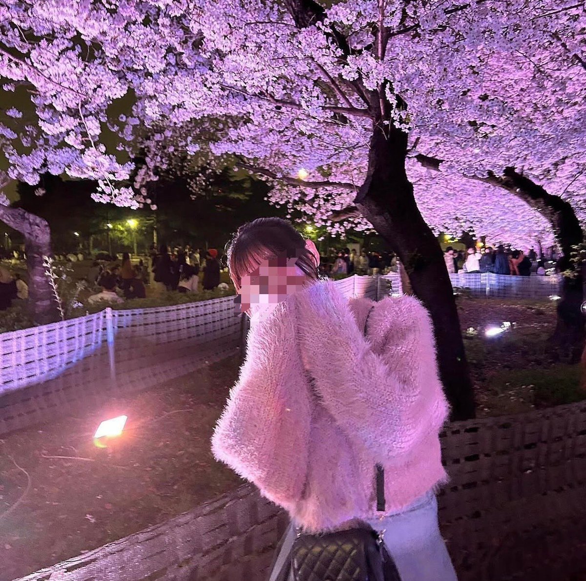 ai_cha__09's tweet photo. こんにちは❕

あいりは21歳の女子大生ですっ😼

今夜も募集しますよぉ(*^^*)
あいりとあってくれる方いますか？
生で🍌くれる人か好き💗
お誘い待ってるね😼 https://t.co/oaToZjmy3S