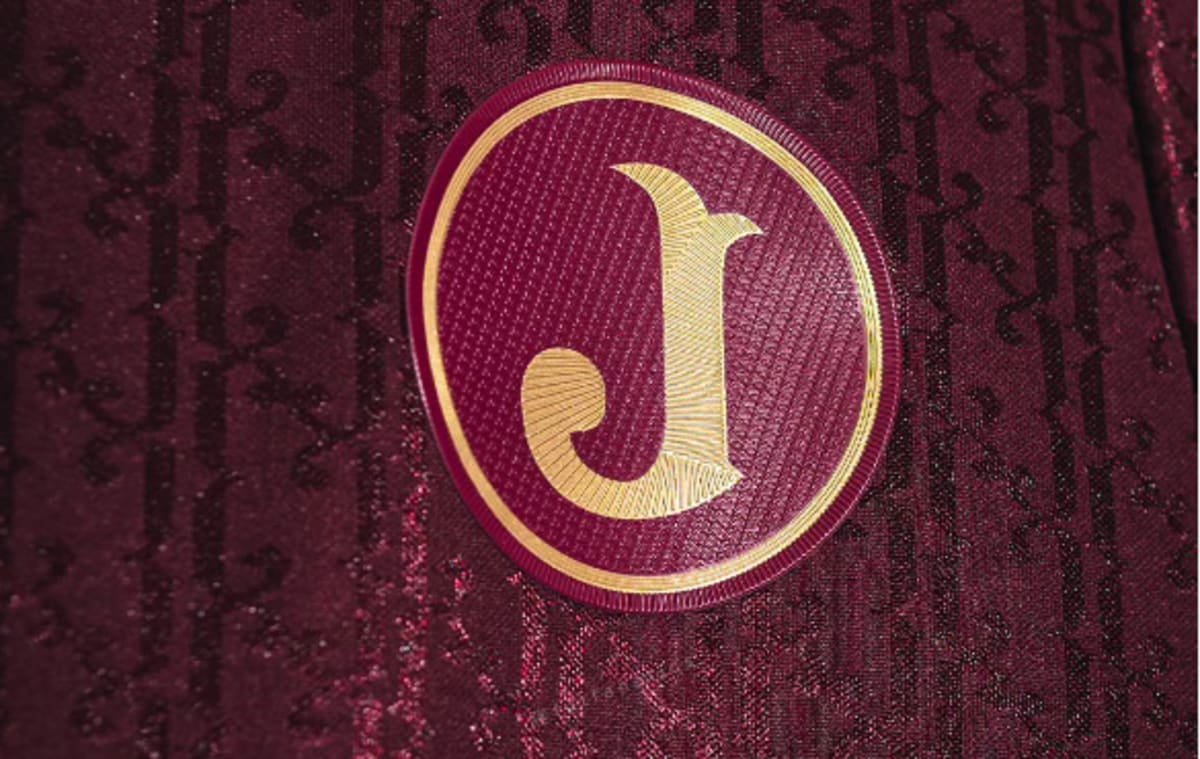 fabiomstella's tweet photo. CLUBE ATLÉTICO JUVENTUS TÁ DE VOLTA A ELITE DO FUTEBOL PAULISTA!

Agora SAF, o Moleque Travesso faz a festa da Mooca, superou a Votuporanguense e volta a primeira divisão do Paulistão.

Desde 2008 tava distante, passou por momentos tensos em A-3, agora retorna pro seu lugar! https://t.co/zxJ4JRoz60