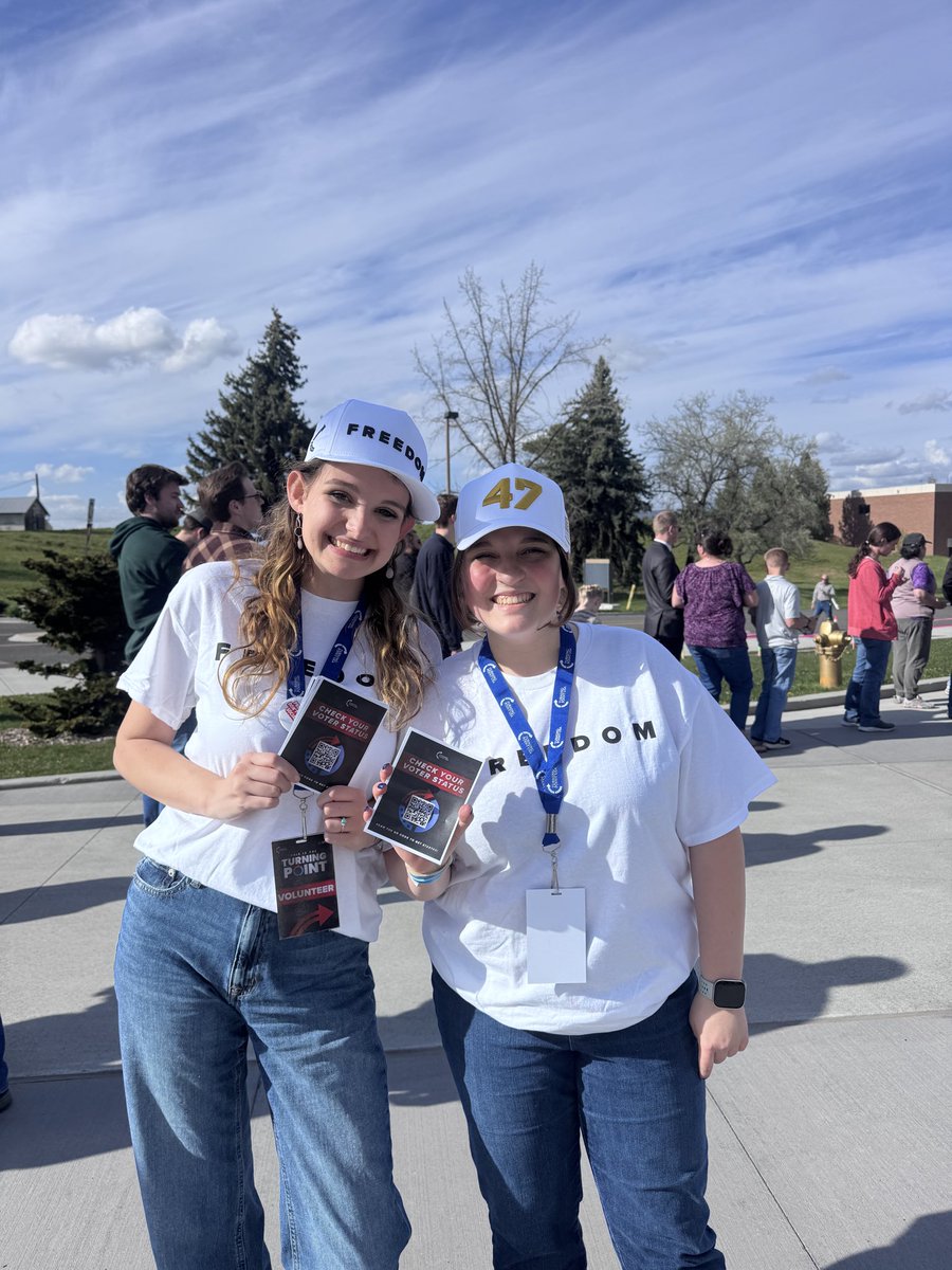 uhneti's tweet photo. Registered to vote?? ๐ณ๏ธ ๐บ๐ธ
@tpusastudents at the University of Idaho are helping hundreds of attendees check their voter registration status!!!!
If you havenโt already, go to https://t.co/mwMylvHzV4 to do the same!
#ThisIsTheTurningPoint #Dailywire #TPUSA @TPUSA https://t.co/L0BUMTsJ3U