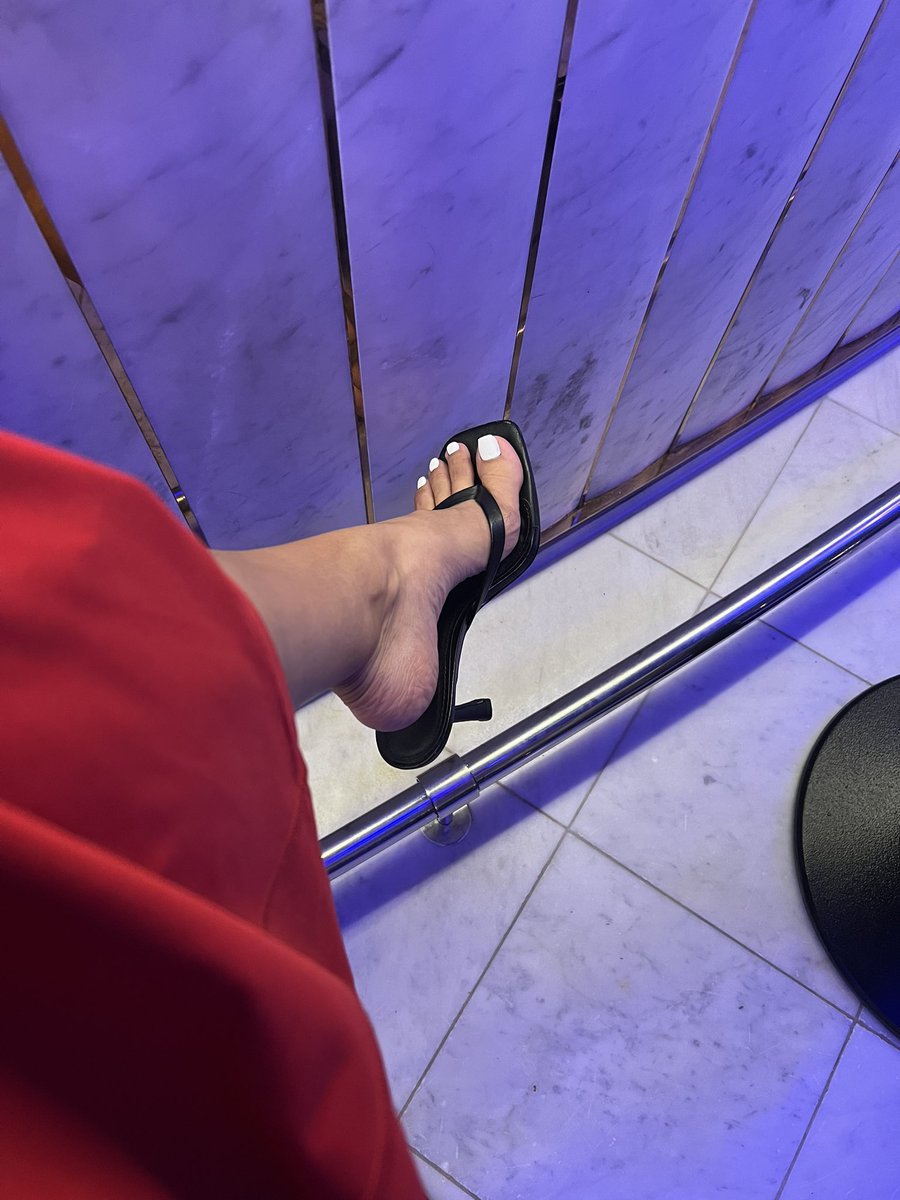 t i f f a n y tweet media