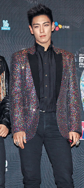 moon bubble tweet media