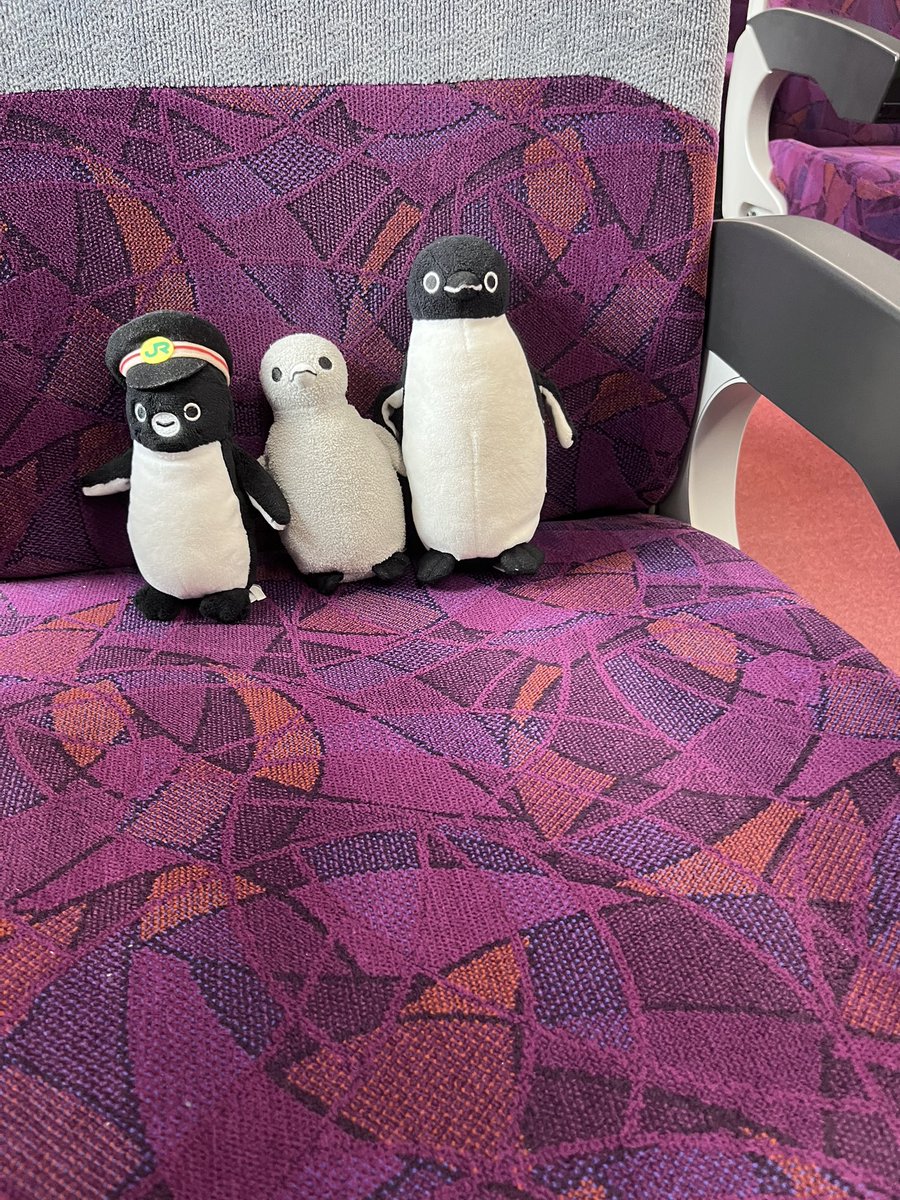 今日はグリーン車に乗ってみます。
お試しグリーン車以外で中央線のグリーン車に乗るのは初めてかも？