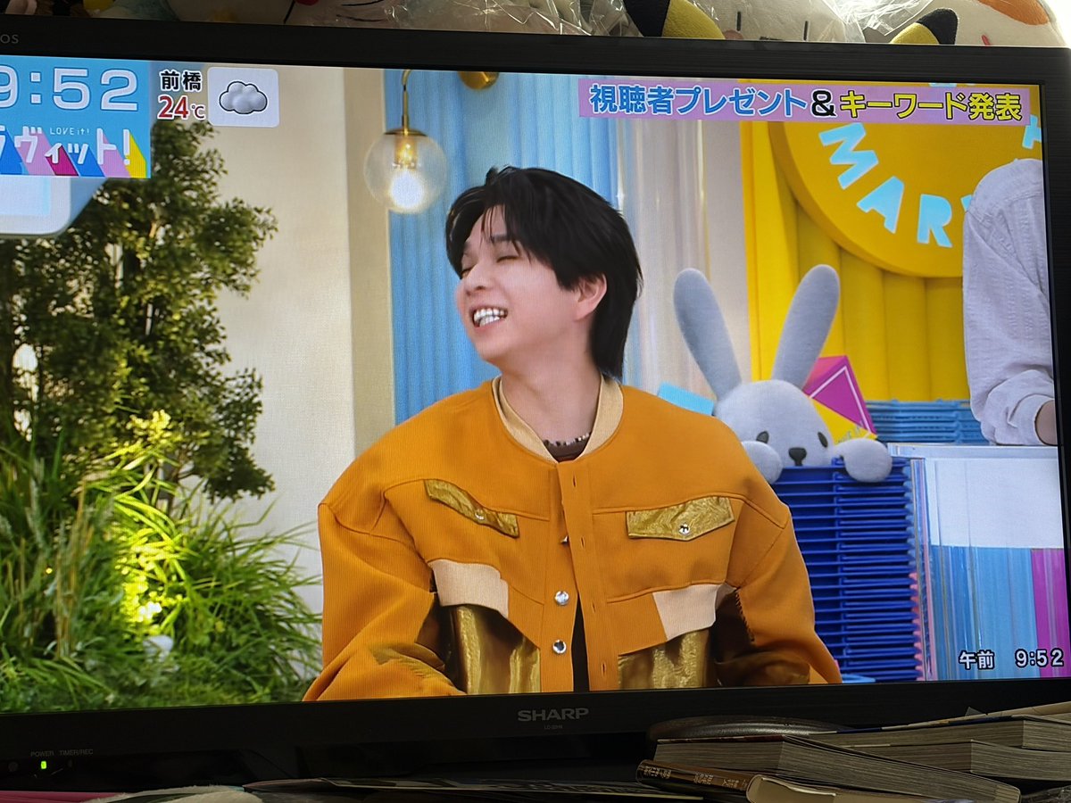 な tweet media