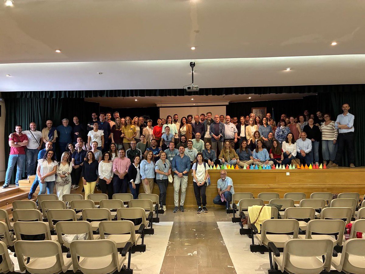 educar_net's tweet photo. En EDUCAR España desarrolló el taller formativo: “Las cuatro partes del corazón”, que propone trabajar la interioridad como camino para renovar la educación, ayudando a educadores y estudiantes a crecer de manera integral. Descubre más en: https://t.co/0gn5W4by4m https://t.co/8x9JRit1Ht