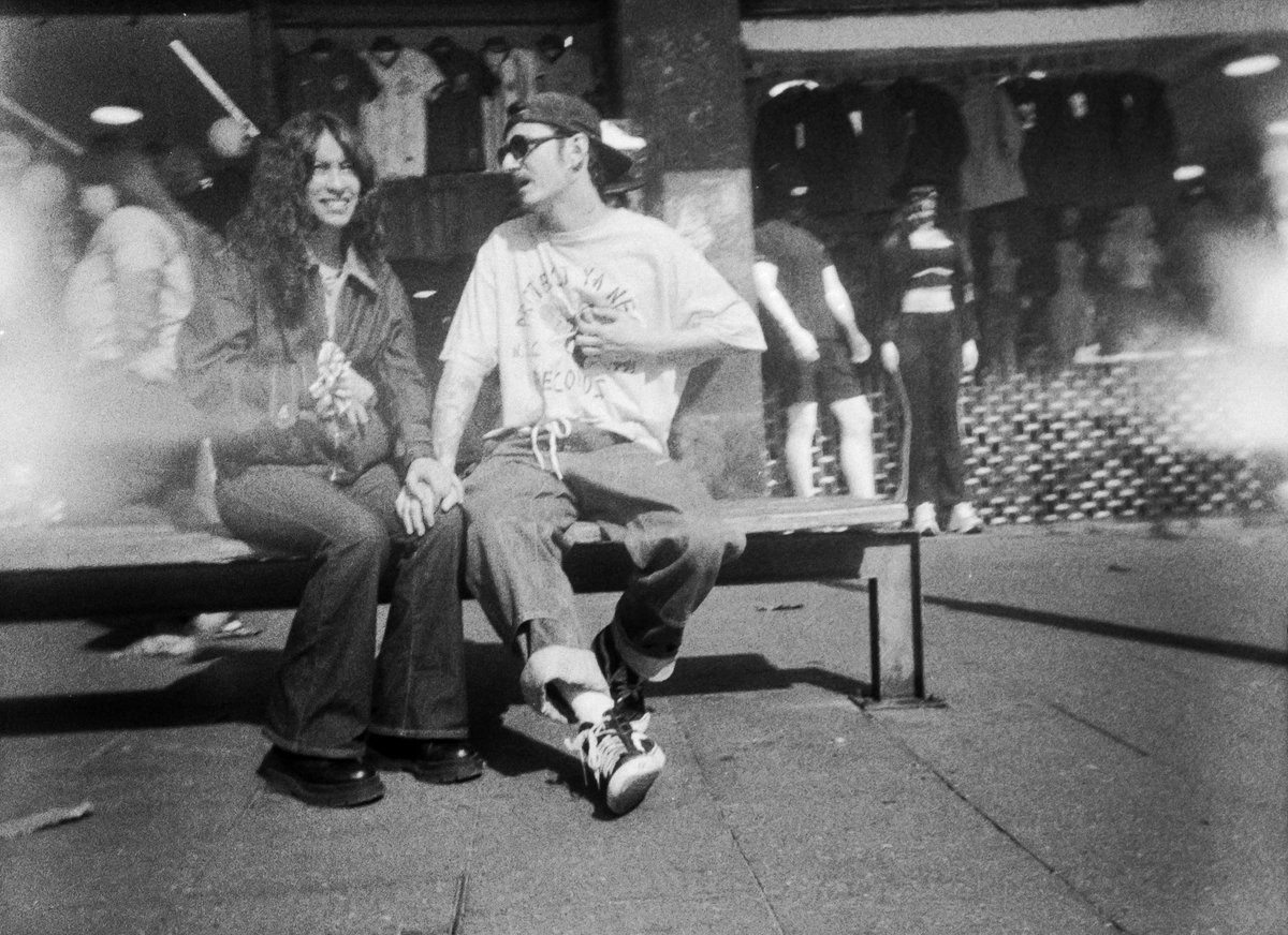 Chemae7's tweet photo. Street ph en zona 1 con @ILFORDPhoto HP5 https://t.co/QGQNYs5qIT