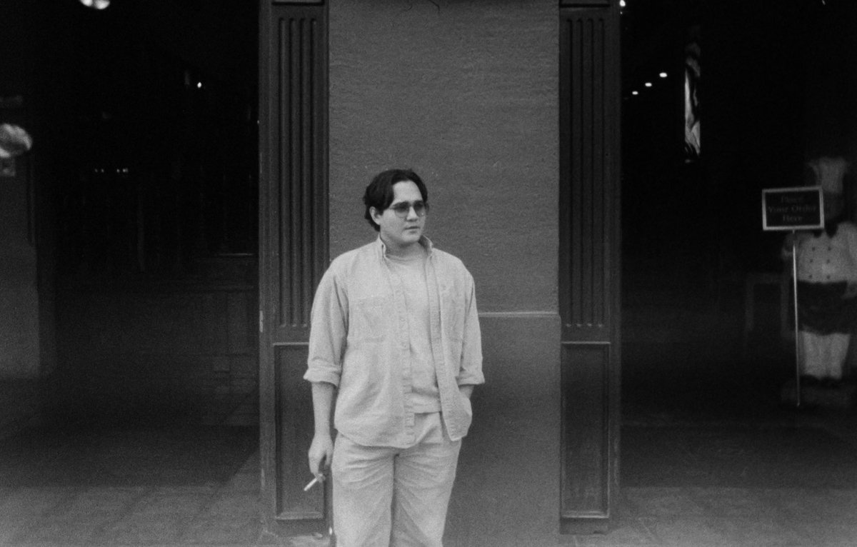 Chemae7's tweet photo. Street ph en zona 1 con @ILFORDPhoto HP5 https://t.co/QGQNYs5qIT