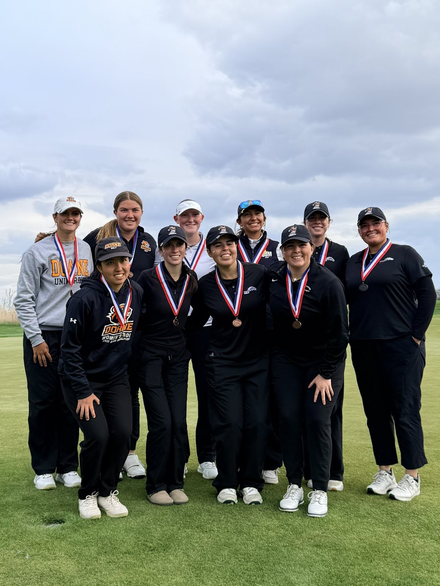 Doane Women's Golf tweet media