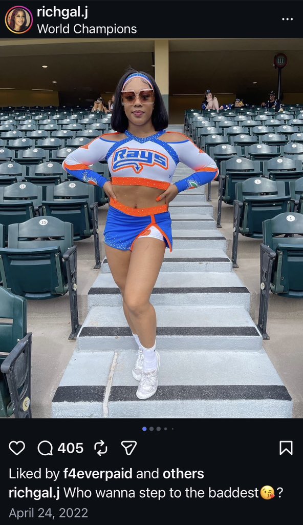 KAREN🖤 | WORLD CHAMPS🥇 tweet media