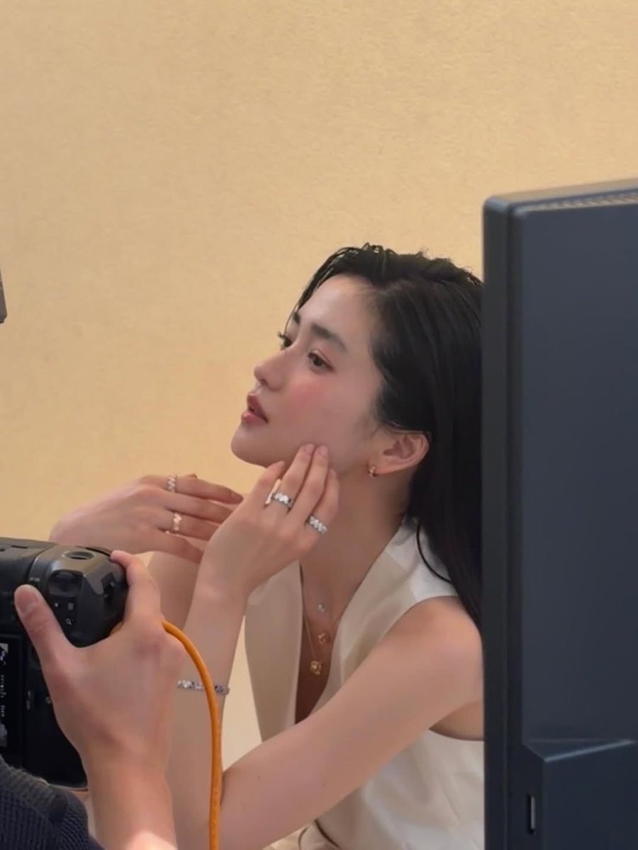 존재만으로도 영원한 의미 tweet media