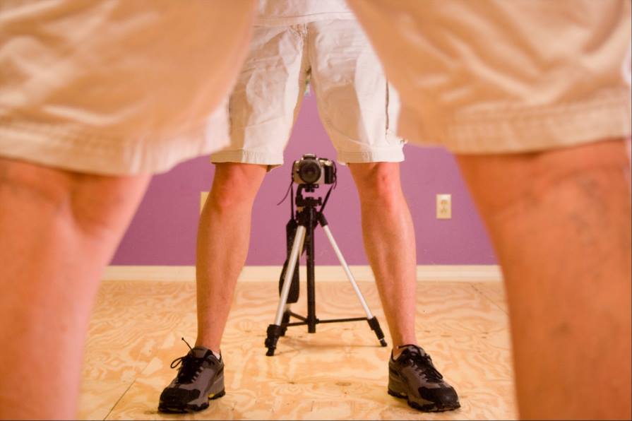 SalzAlan's tweet photo. Being Photographer! Dennis lets me mess around with his equipment. Me twice!
#PhotoFun #DennisEquipment #DoubleExposure https://t.co/pUonDOjHkC